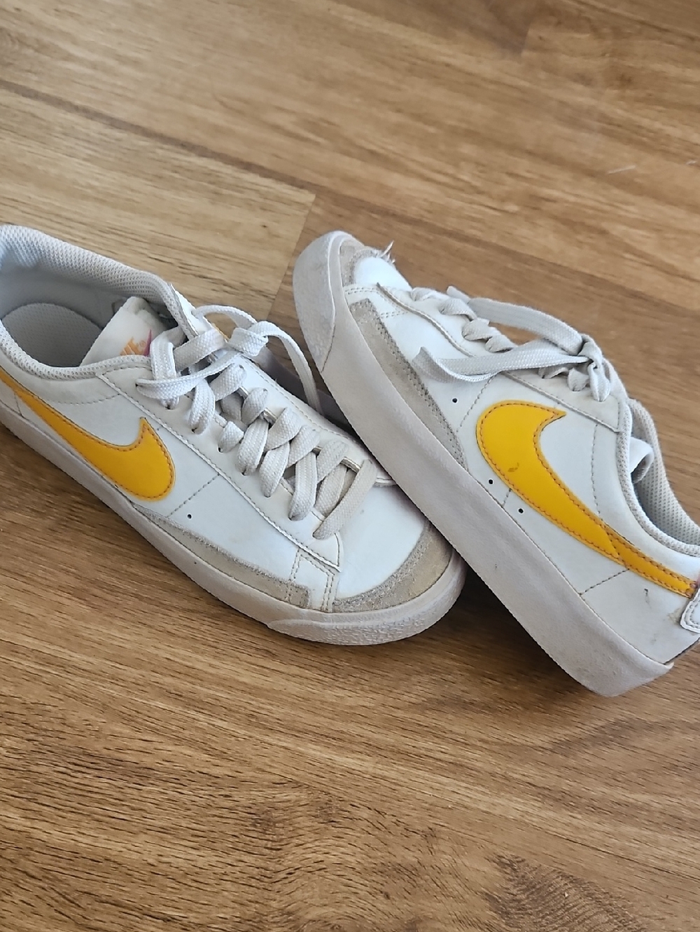 Nike Blazer Low Girl's Tennis Shoes